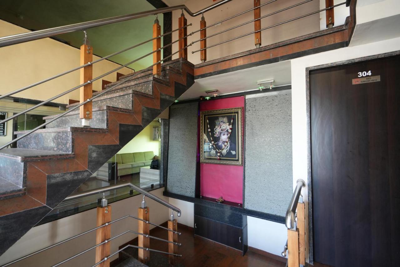 Hotel Ravi Residency Nadiād Εξωτερικό φωτογραφία